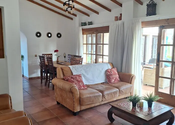 Athenea Villa